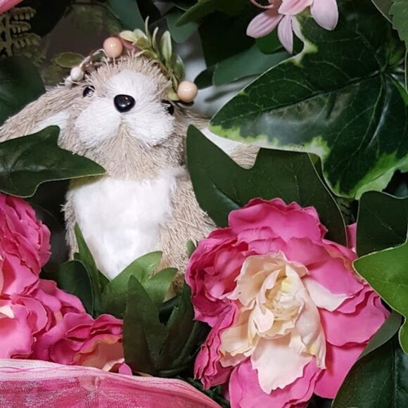 Pink Spring Easter Bunny Wreath, Easter Grapevine, Floral Wreath, Hand Crafted - Picture 10 of 11